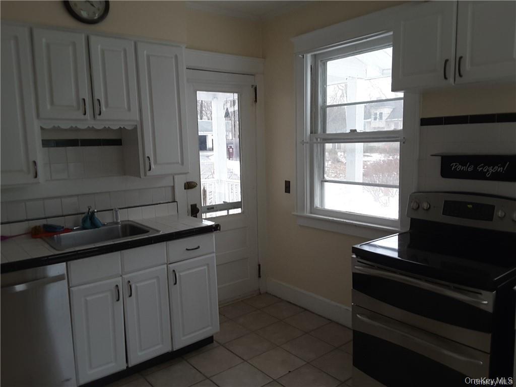 Single Family Main  Orange County, NY 10950, MLS-962309-10