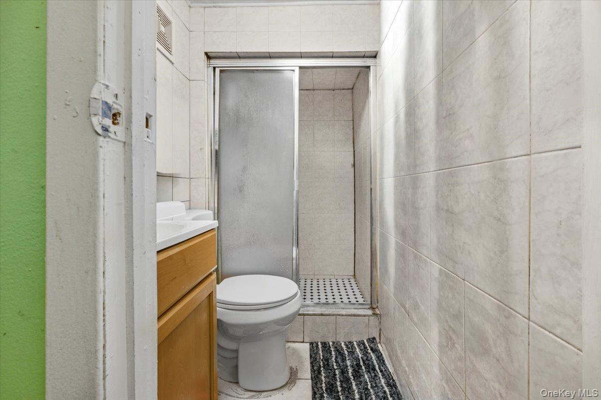 Single Family Highland  Queens, NY 11432, MLS-962316-19