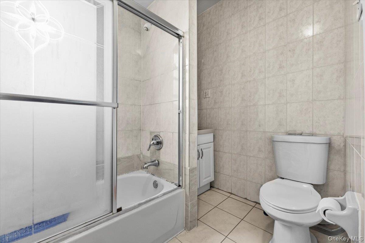 Single Family Highland  Queens, NY 11432, MLS-962316-7