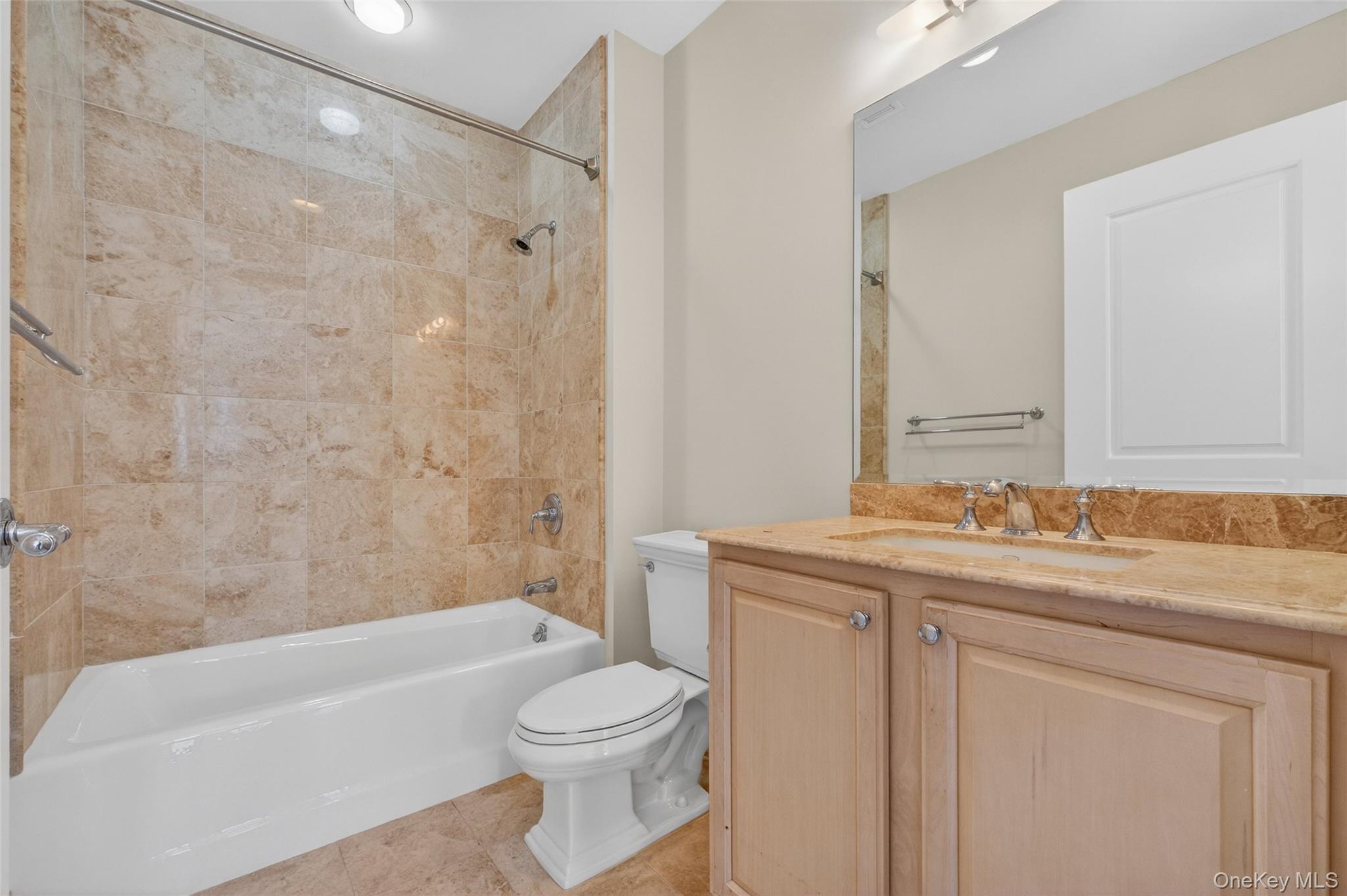 Condo Trump  Westchester County, NY 10588, MLS-962317-18