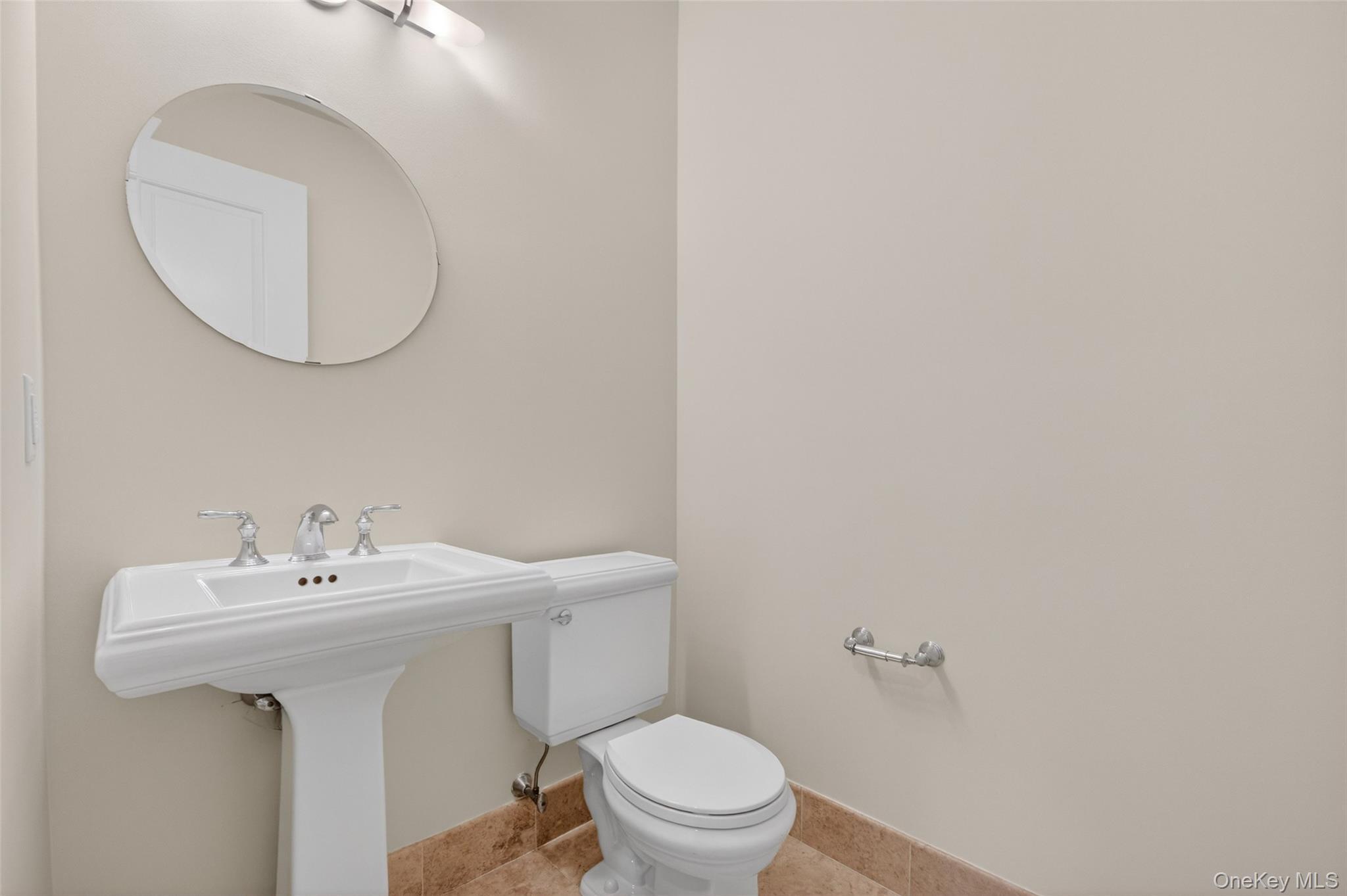 Condo Trump  Westchester County, NY 10588, MLS-962317-5