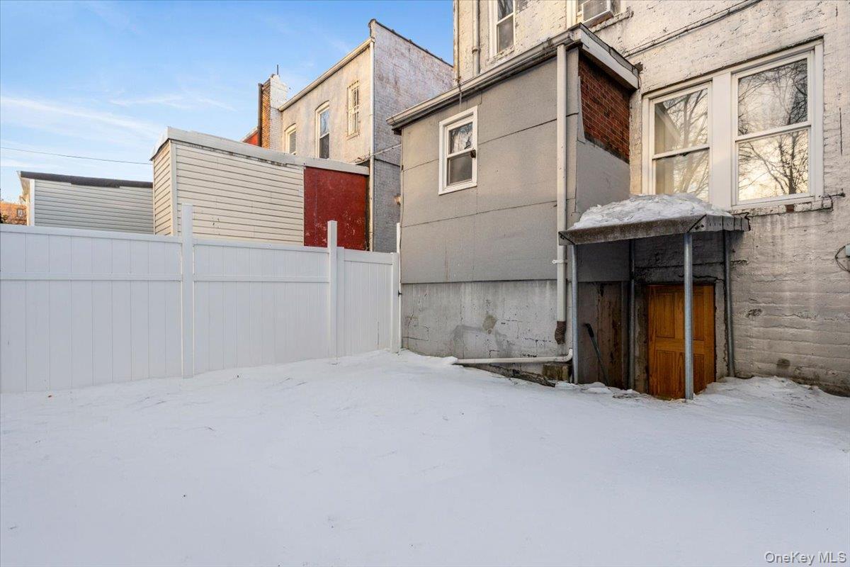 Single Family Taylor Bronx, NY 10473, MLS-962321-18