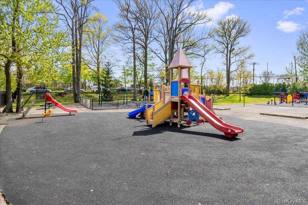 Coop Edgewater  Bronx, NY 10465, MLS-962330-26