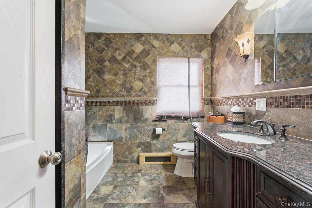 Single Family 85th  Queens, NY 11414, MLS-962332-14