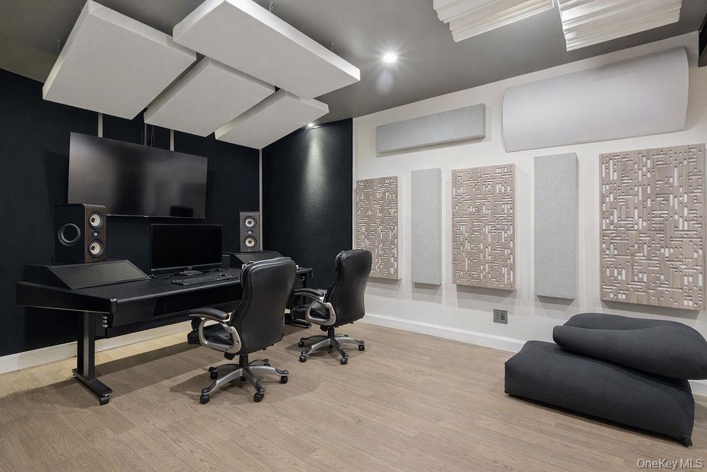 Single Family 85th  Queens, NY 11414, MLS-962332-19