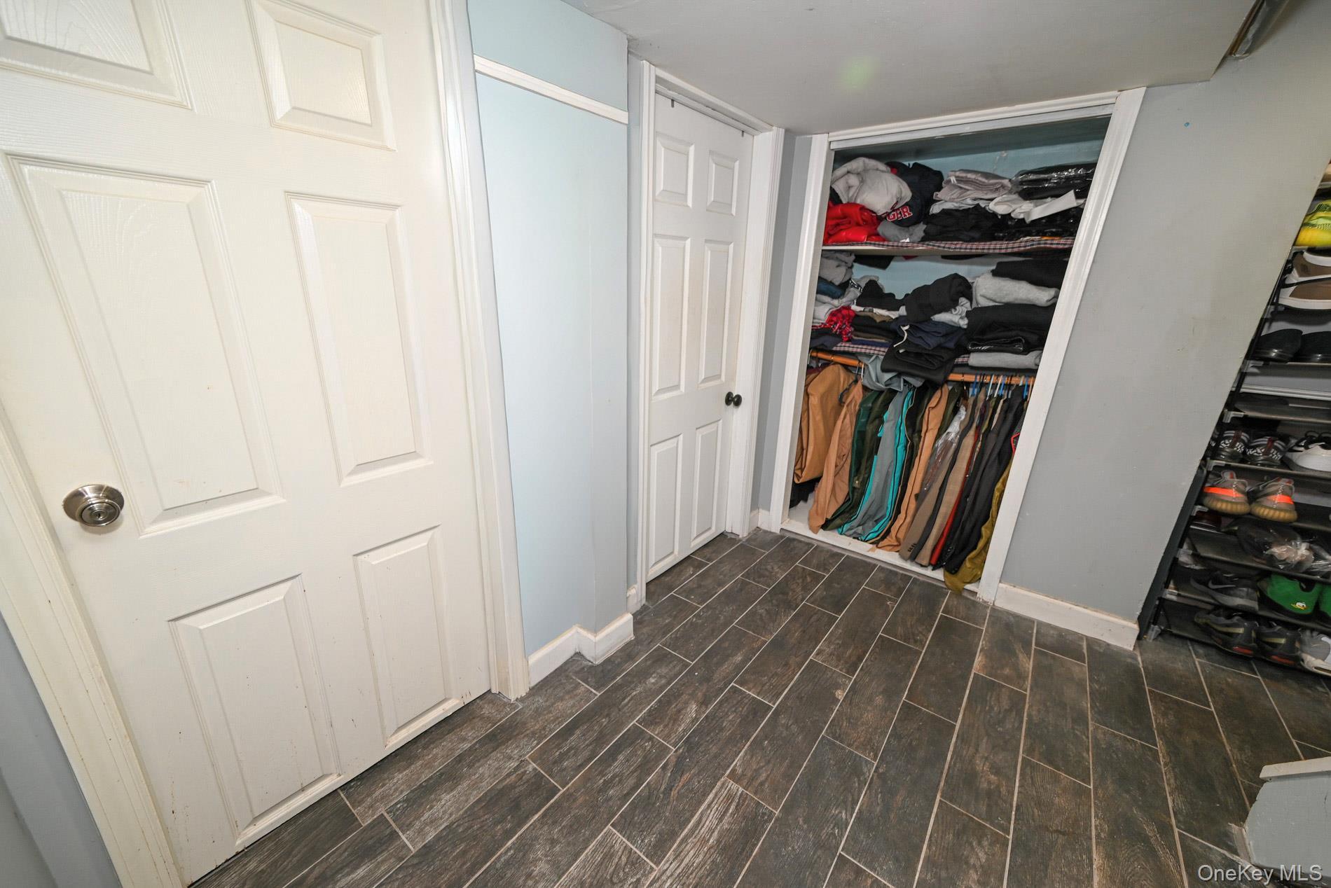 Single Family 118th  Queens, NY 11420, MLS-962348-25