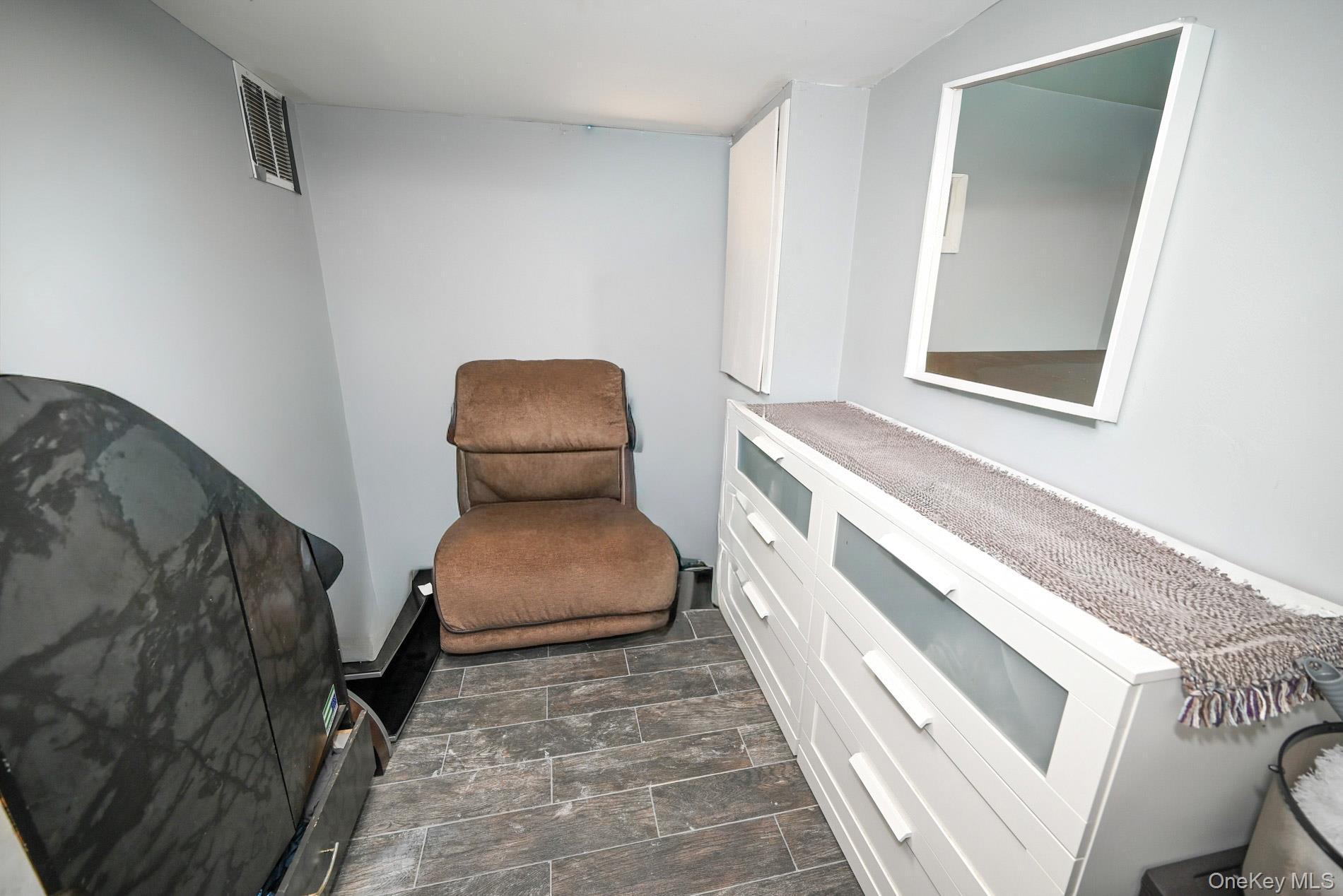 Single Family 118th  Queens, NY 11420, MLS-962348-26