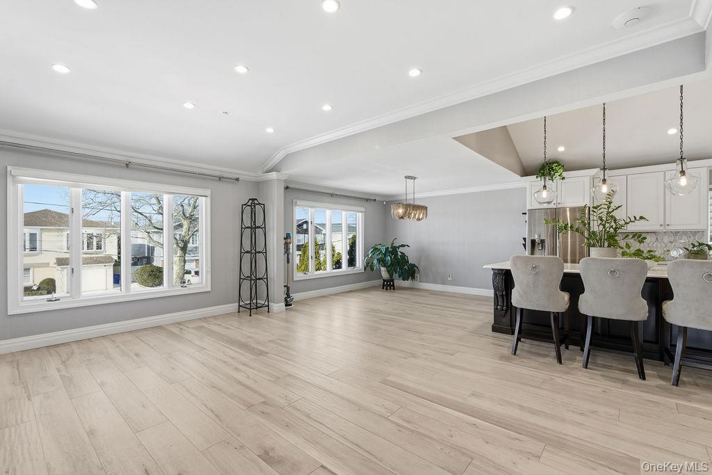 Single Family 80th Queens, NY 11414, MLS-962352-2