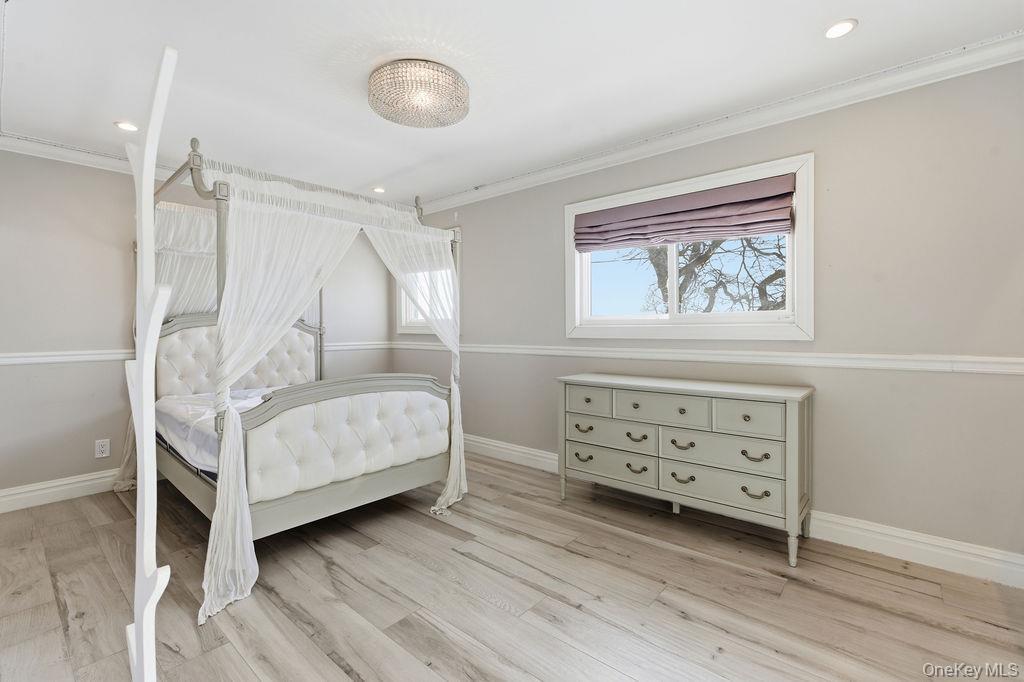 Single Family 80th Queens, NY 11414, MLS-962352-8