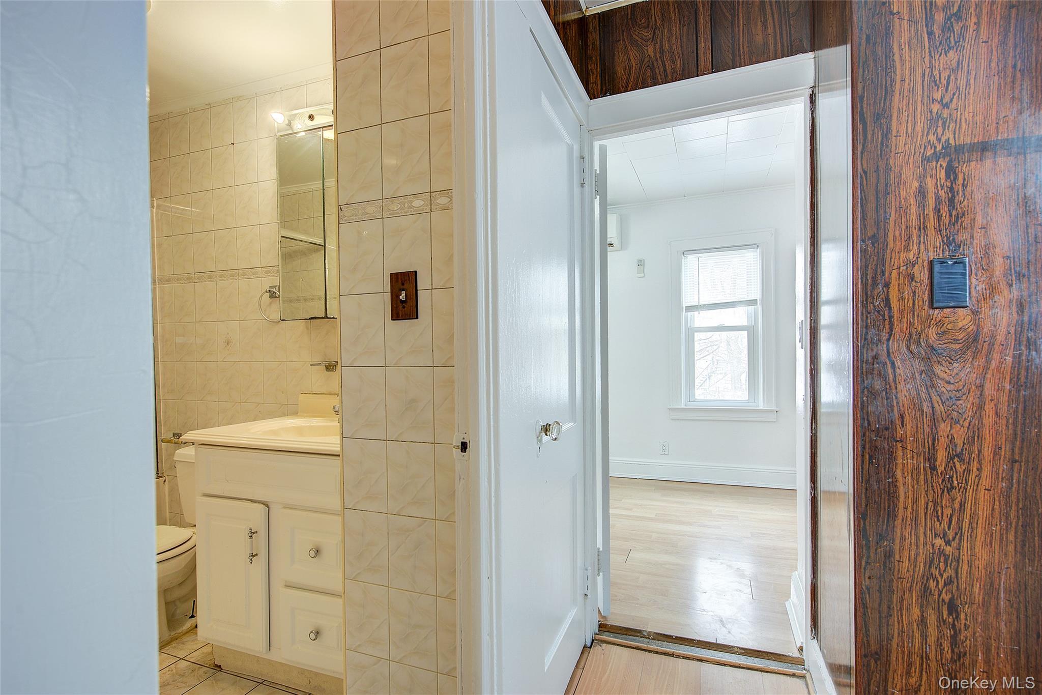 Single Family 184th  Queens, NY 11423, MLS-962364-26