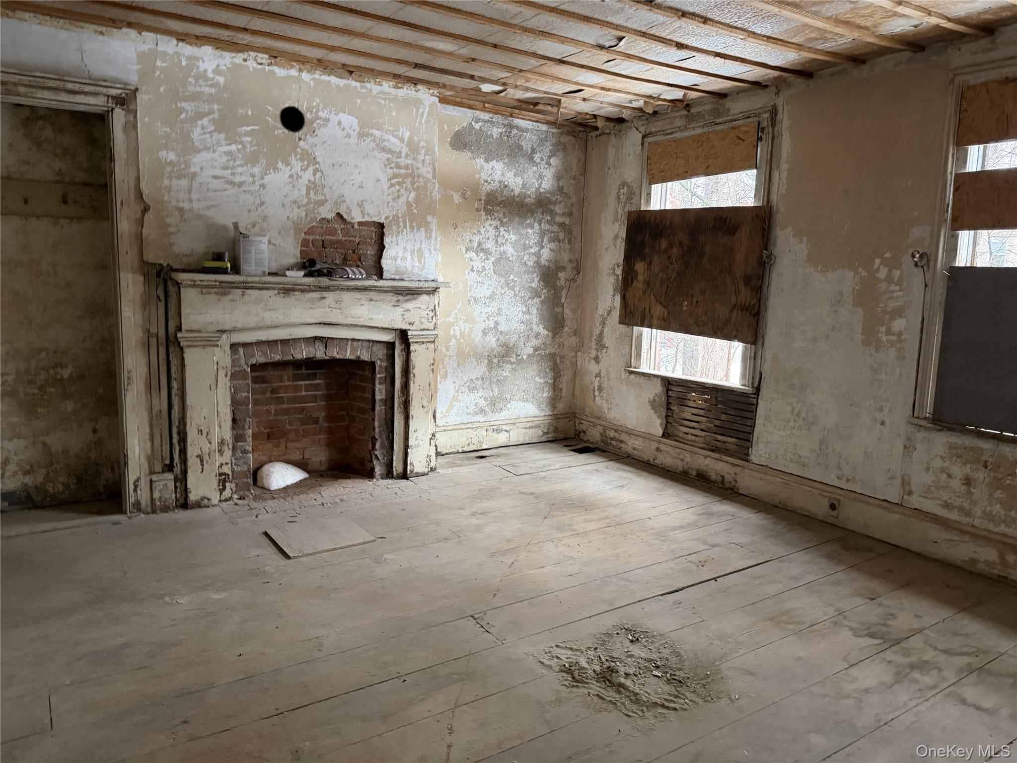 Single Family Chambers Street  Orange County, NY 12550, MLS-962368-16