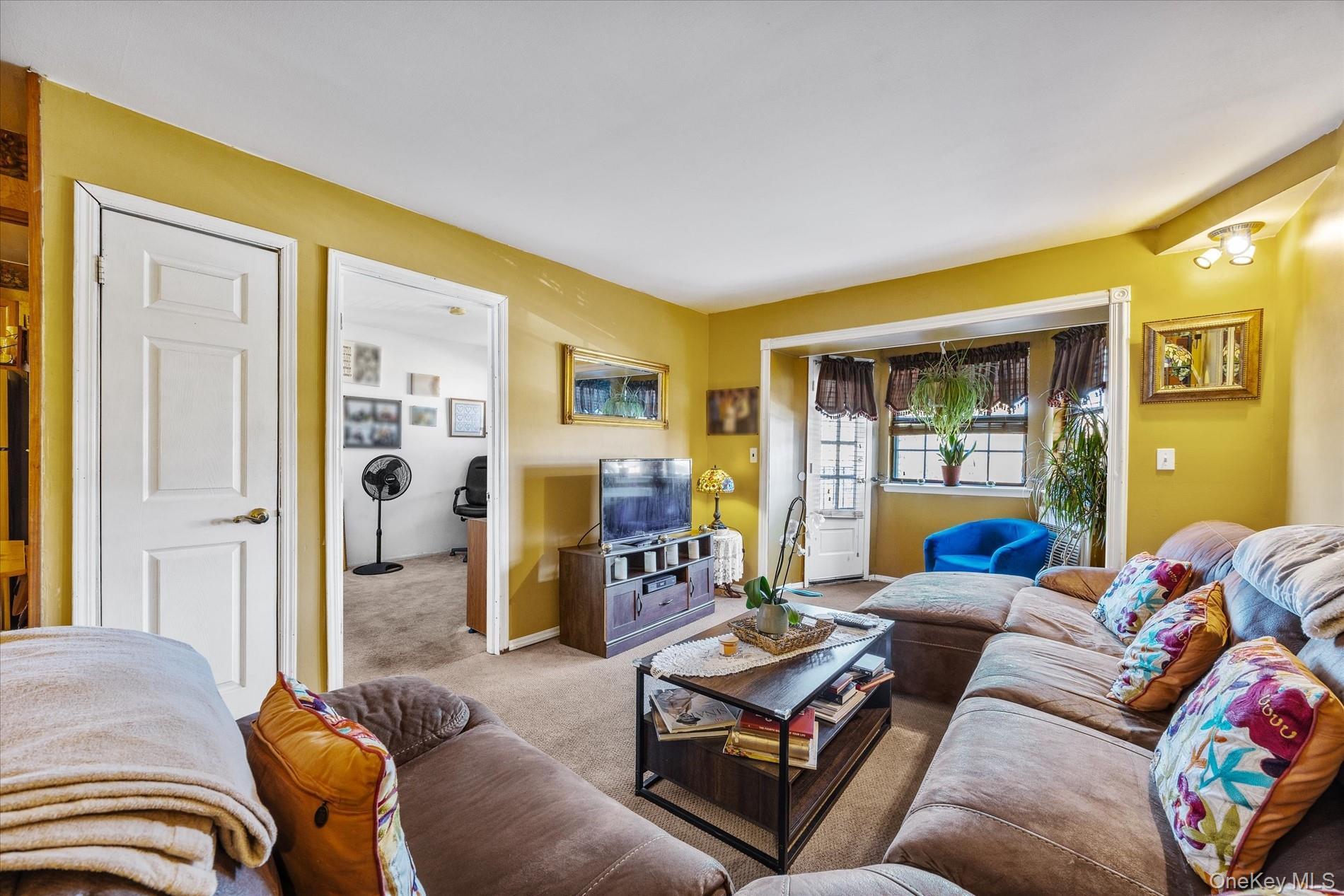 Condo 79th  Queens, NY 11414, MLS-962379-5