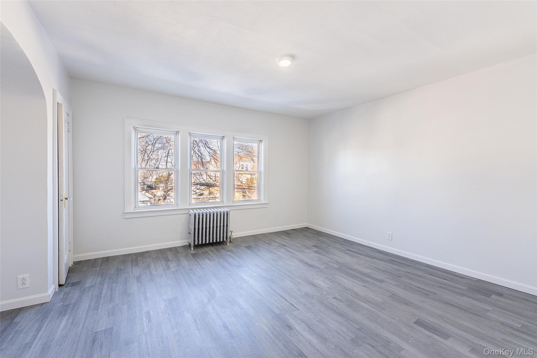 Single Family 50th  Queens, NY 11364, MLS-962381-14