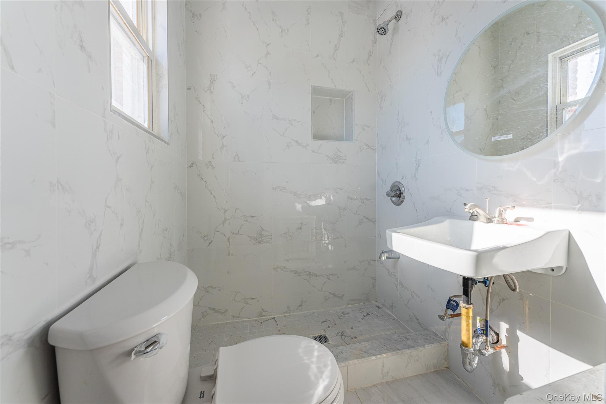 Single Family 50th  Queens, NY 11364, MLS-962381-18