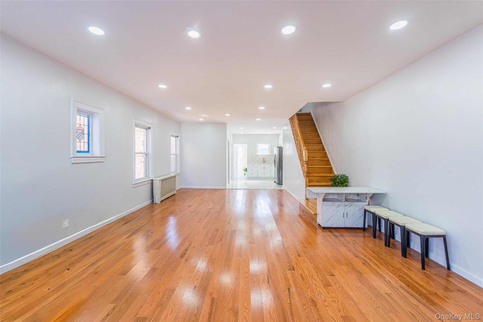 Single Family 50th  Queens, NY 11364, MLS-962381-6