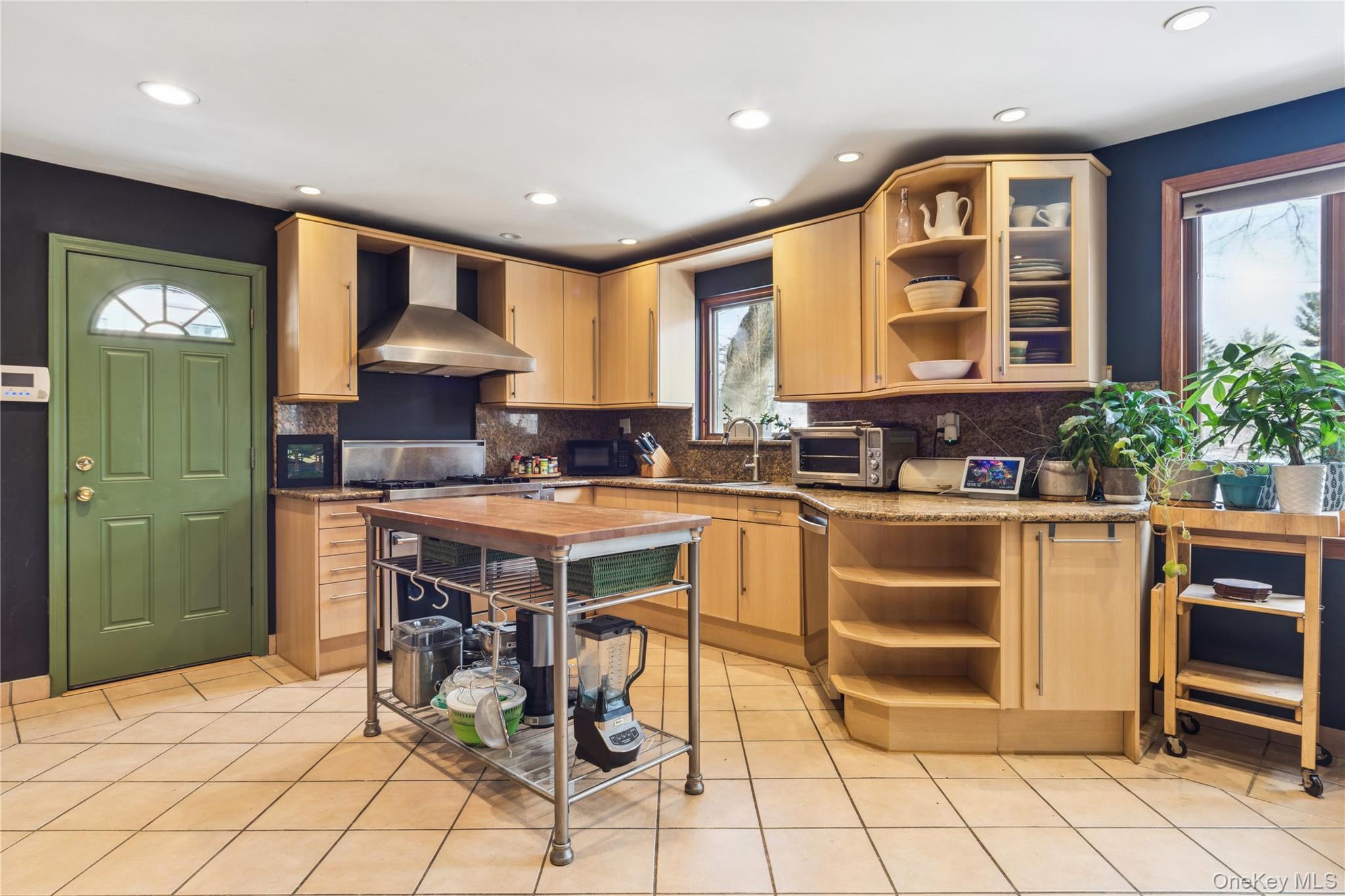 Single Family Tibbett  Bronx, NY 10471, MLS-962395-3