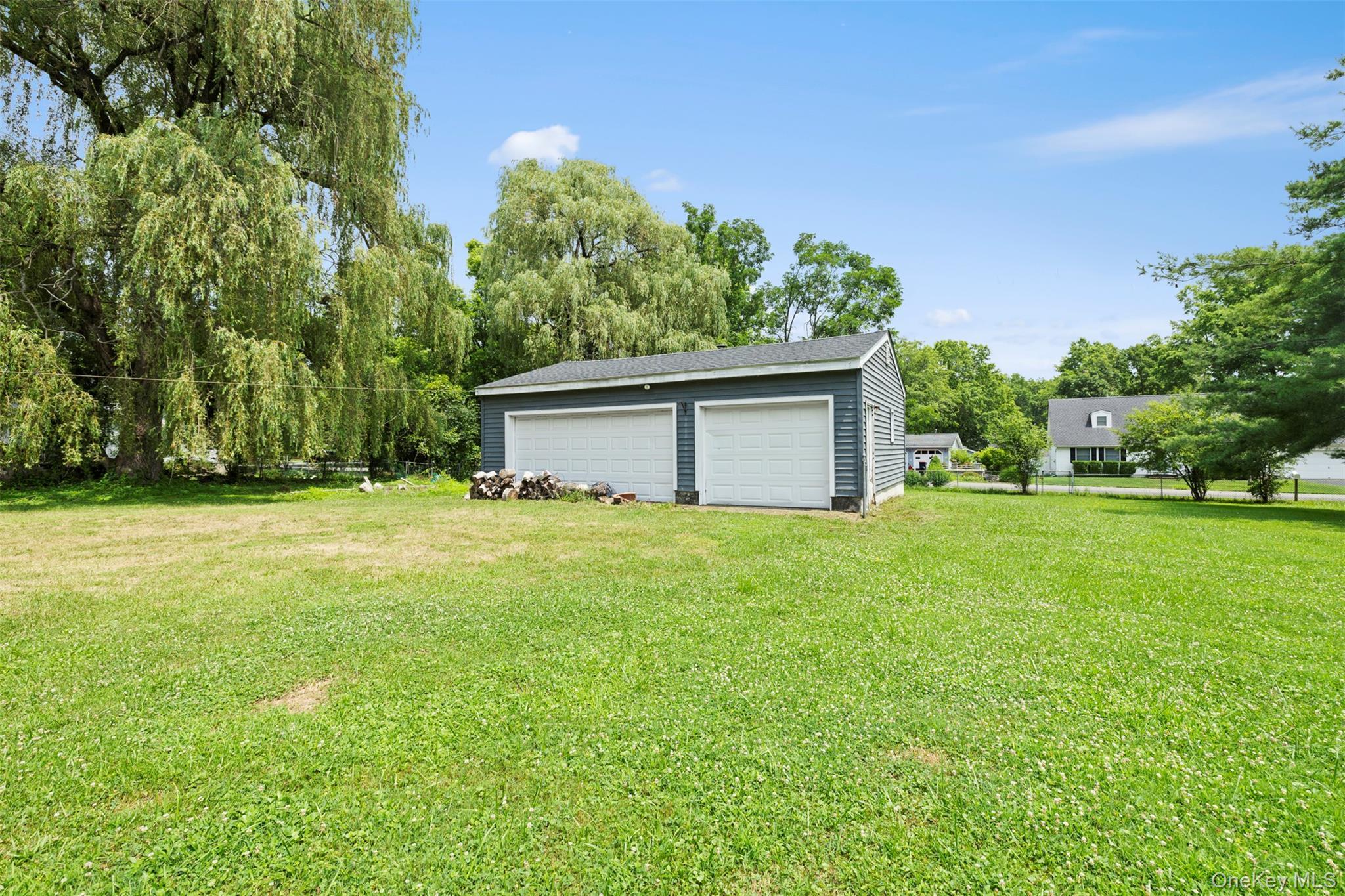 Single Family Woods  Dutchess County, NY 12583, MLS-962404-18