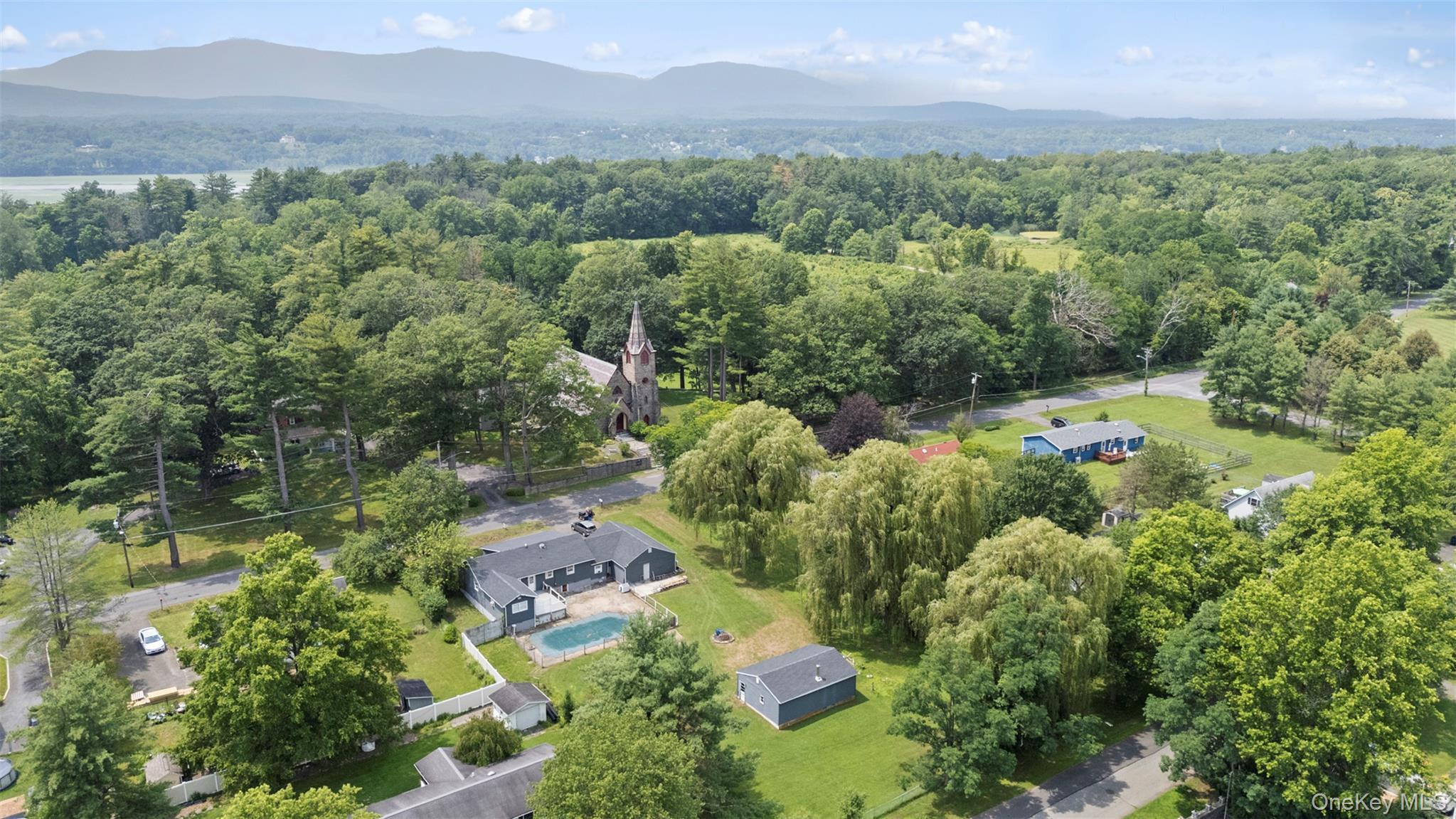 Single Family Woods  Dutchess County, NY 12583, MLS-962404-24