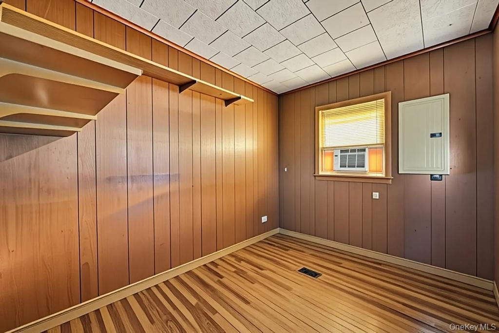 Single Family Monroe  Suffolk County, NY 11951, MLS-962410-32