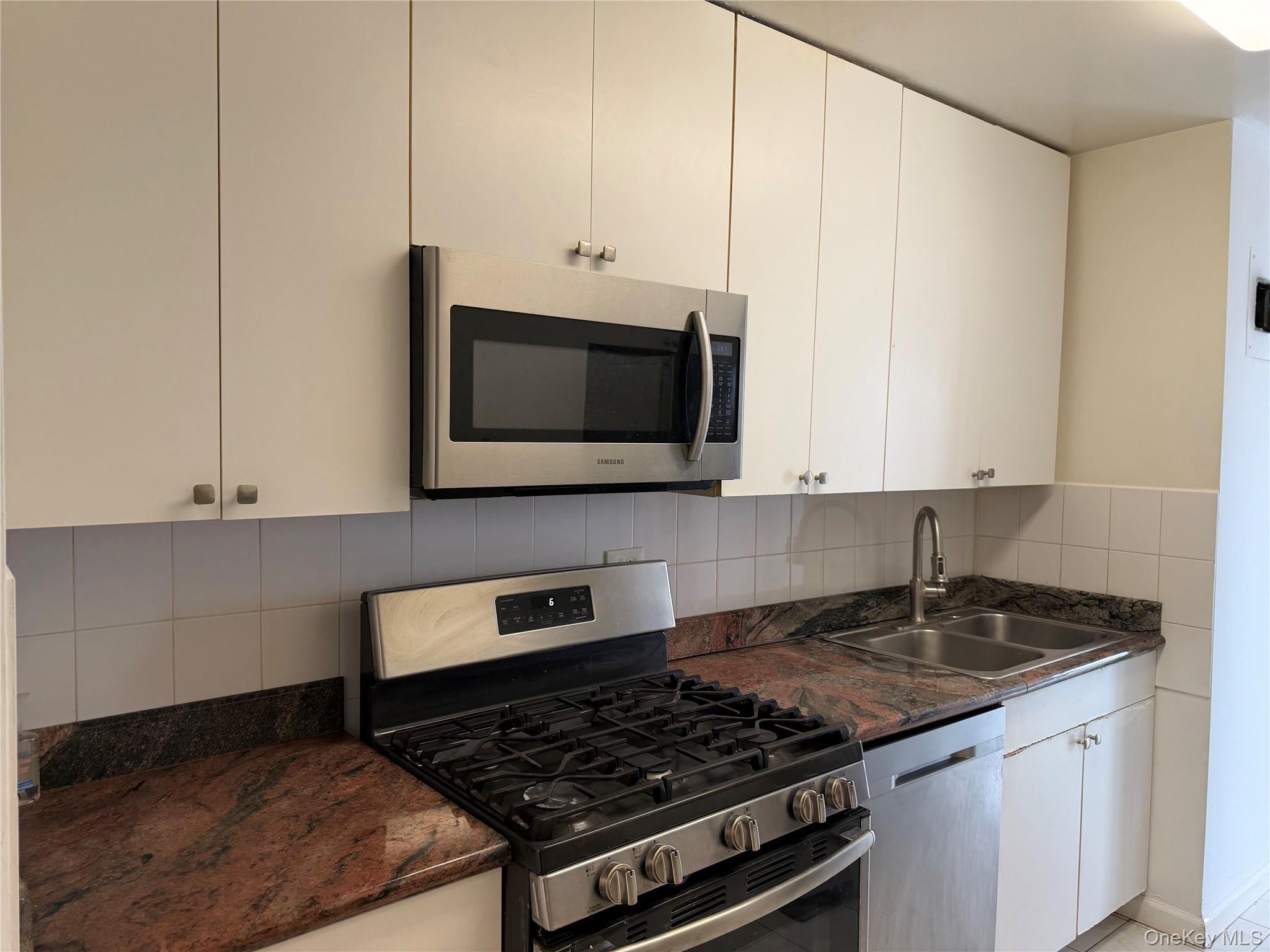 Coop Main  Queens, NY 11435, MLS-962416-5