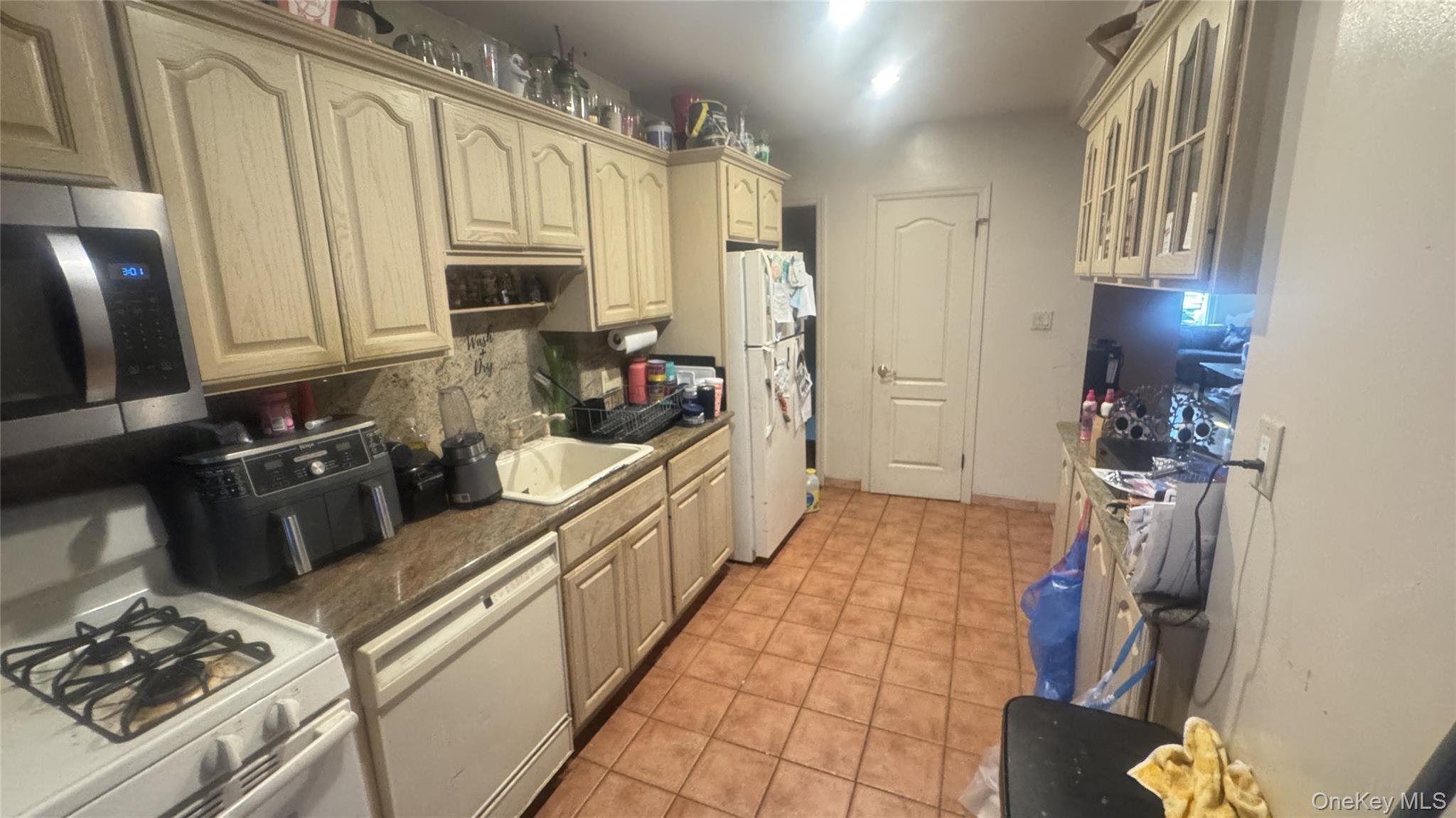 Single Family 82nd  Queens, NY 11379, MLS-962422-4