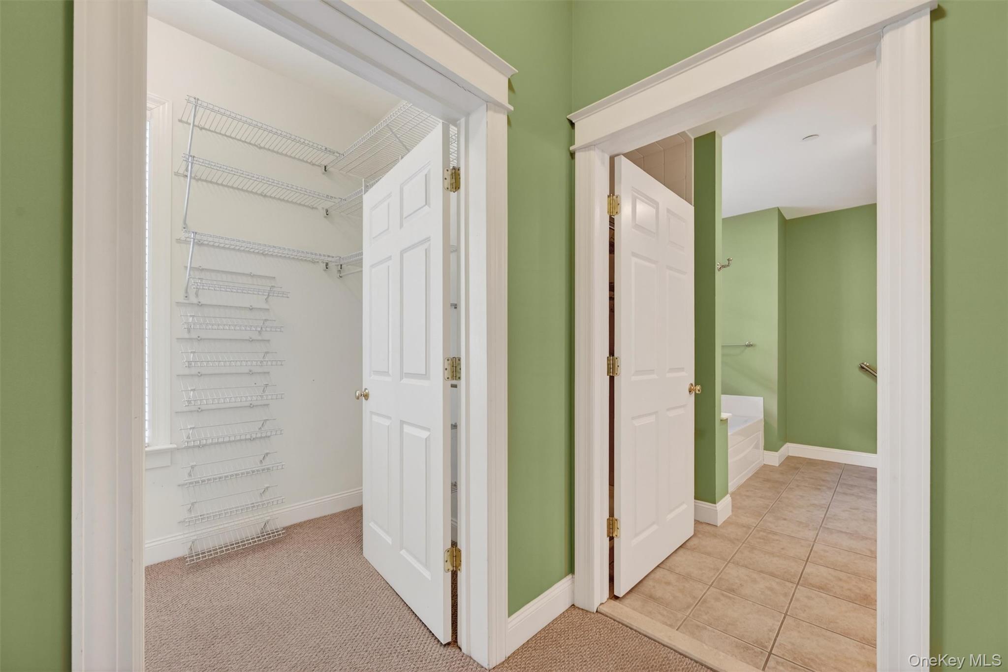 Condo Cropsey Orange County, NY 10990, MLS-962439-25