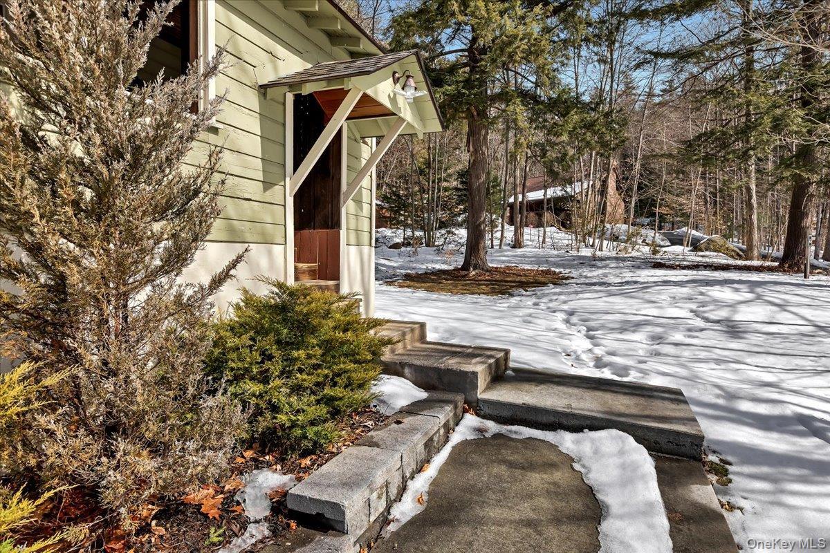 Single Family Route 9 Warren County, NY 12845, MLS-962444-11