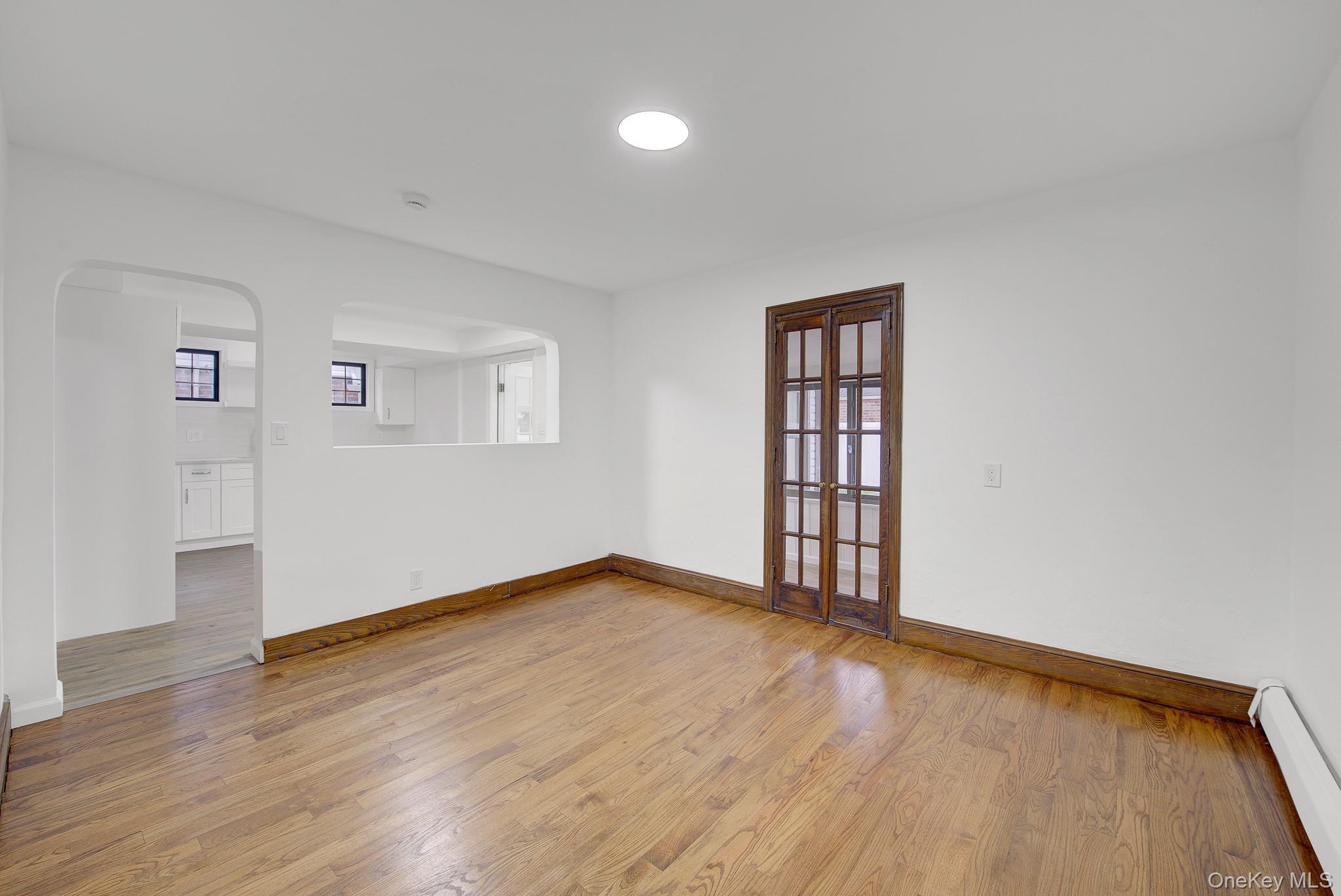 Single Family Surrey Lane  Nassau County, NY 11550, MLS-962454-10