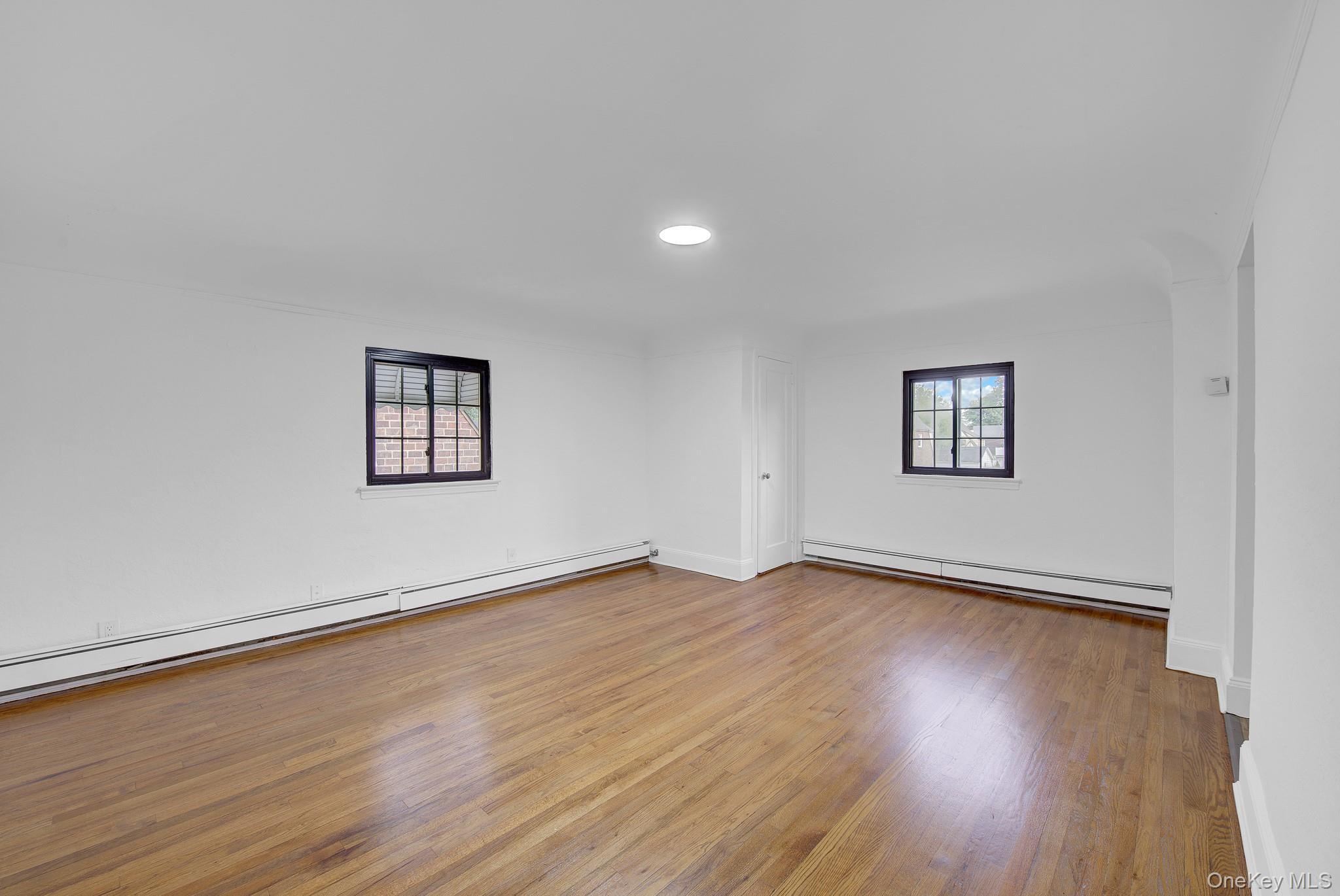Single Family Surrey Lane  Nassau County, NY 11550, MLS-962454-20