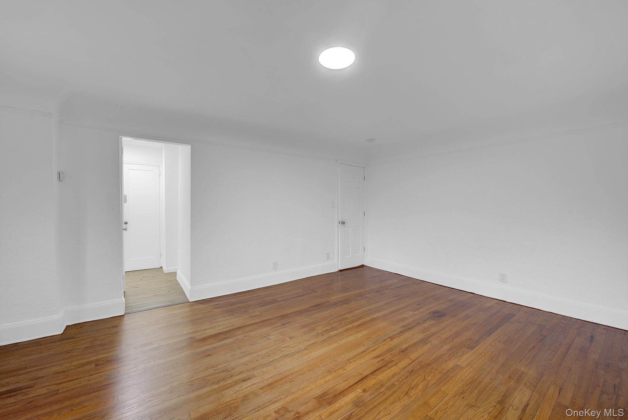 Single Family Surrey Lane  Nassau County, NY 11550, MLS-962454-21