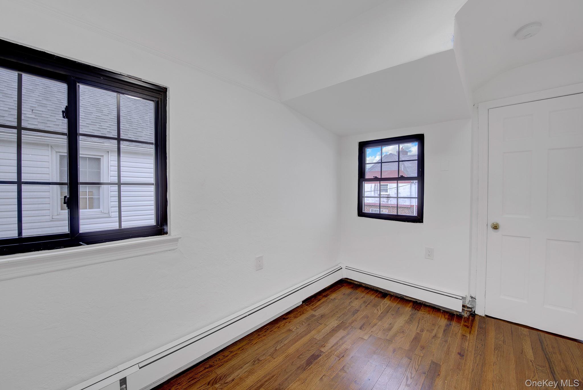 Single Family Surrey Lane  Nassau County, NY 11550, MLS-962454-22