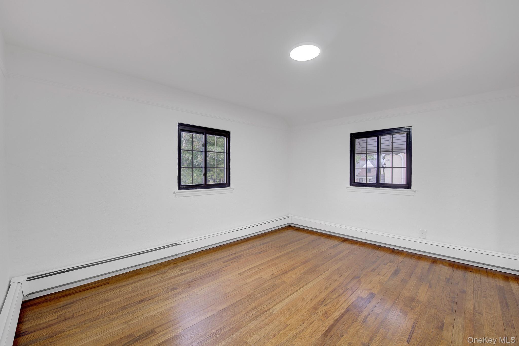 Single Family Surrey Lane  Nassau County, NY 11550, MLS-962454-24