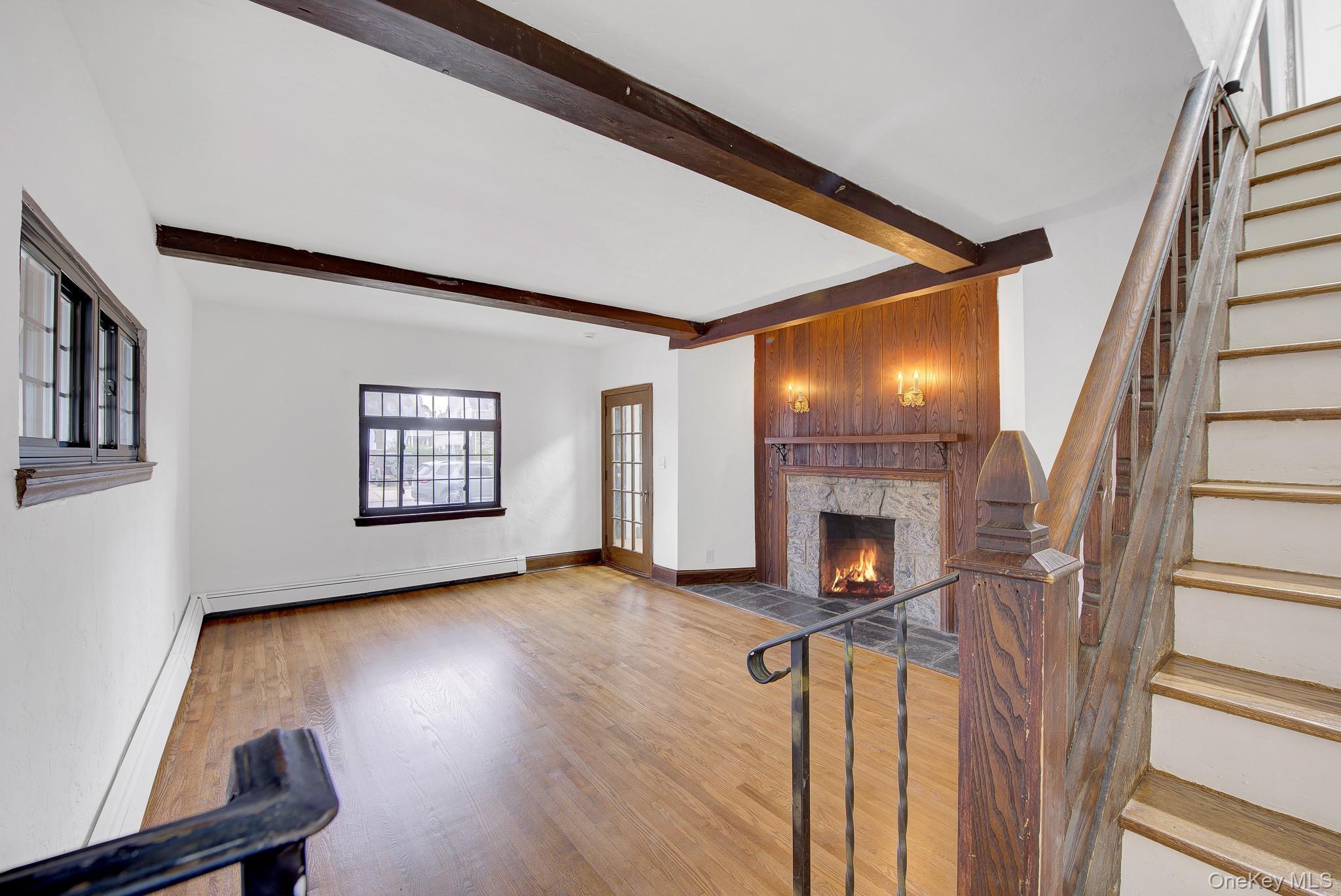 Single Family Surrey Lane  Nassau County, NY 11550, MLS-962454-9