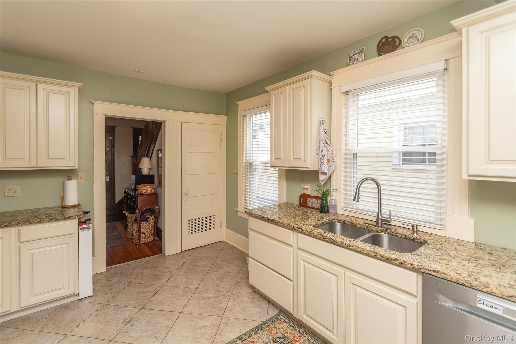 Single Family Streit Dutchess County, NY 12603, MLS-962474-17