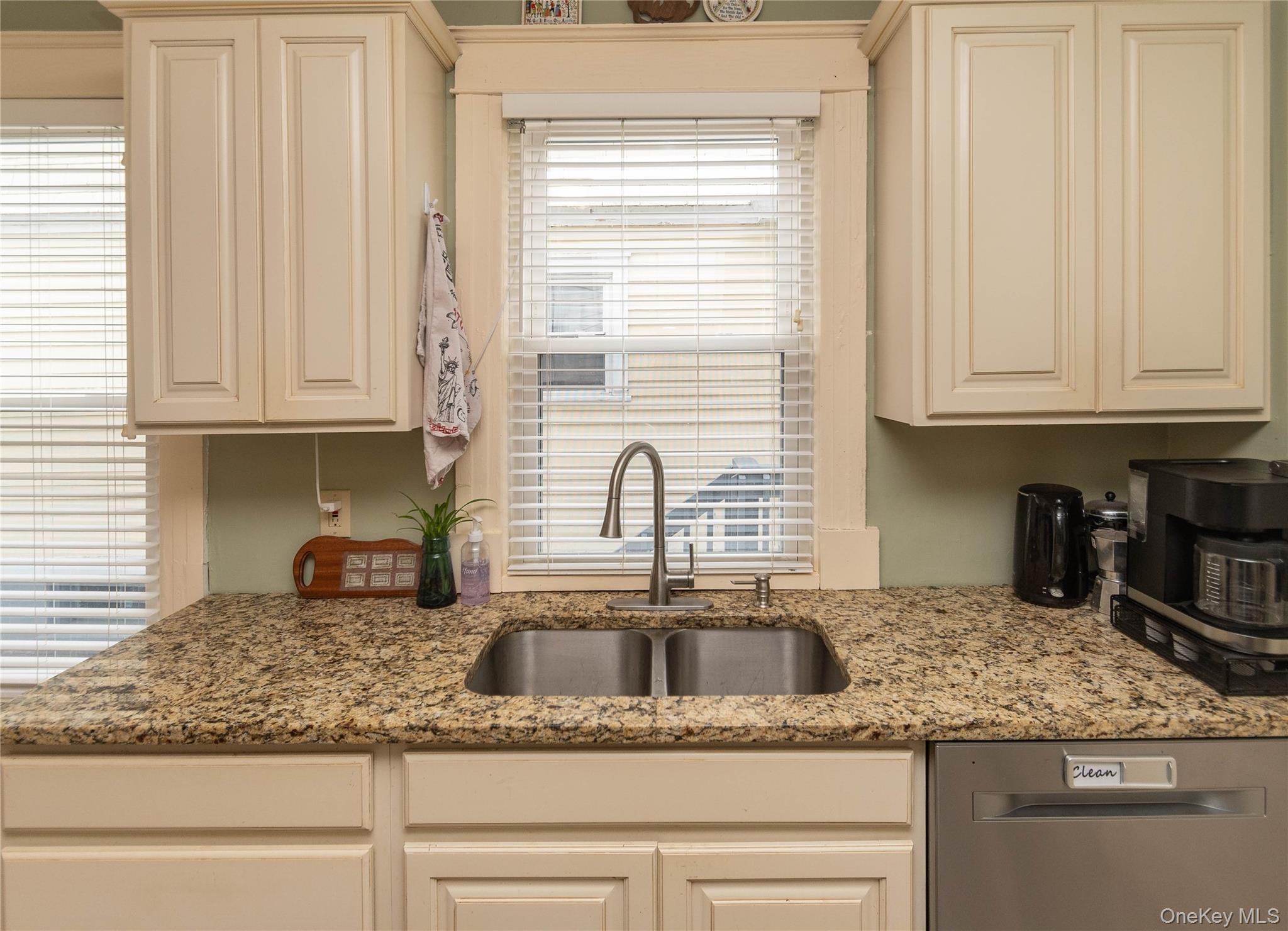 Single Family Streit Dutchess County, NY 12603, MLS-962474-19