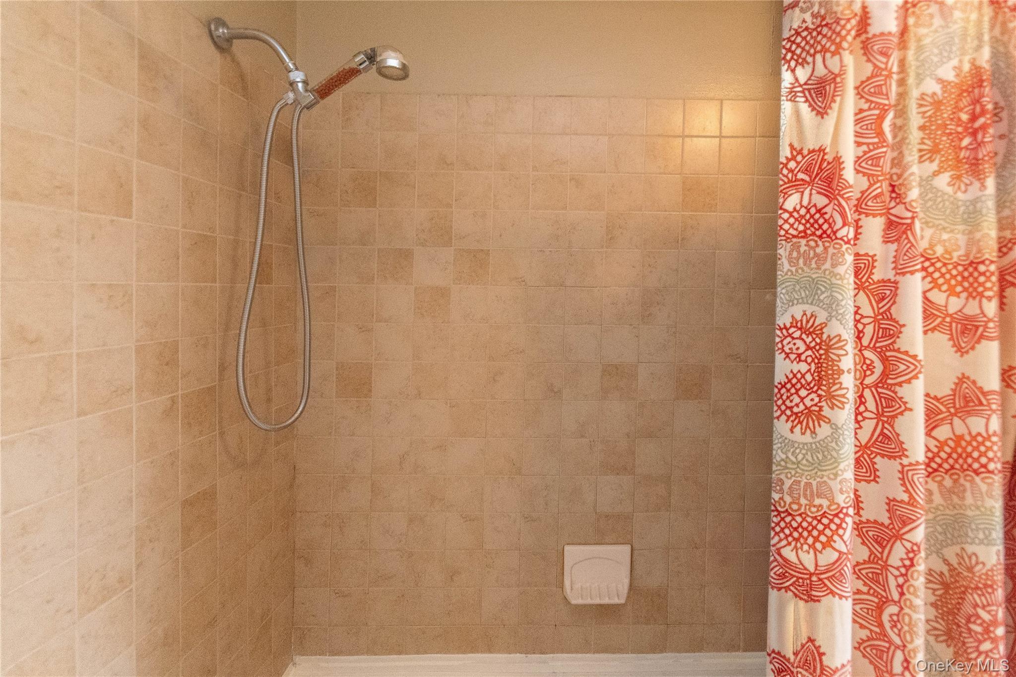 Single Family Streit Dutchess County, NY 12603, MLS-962474-32