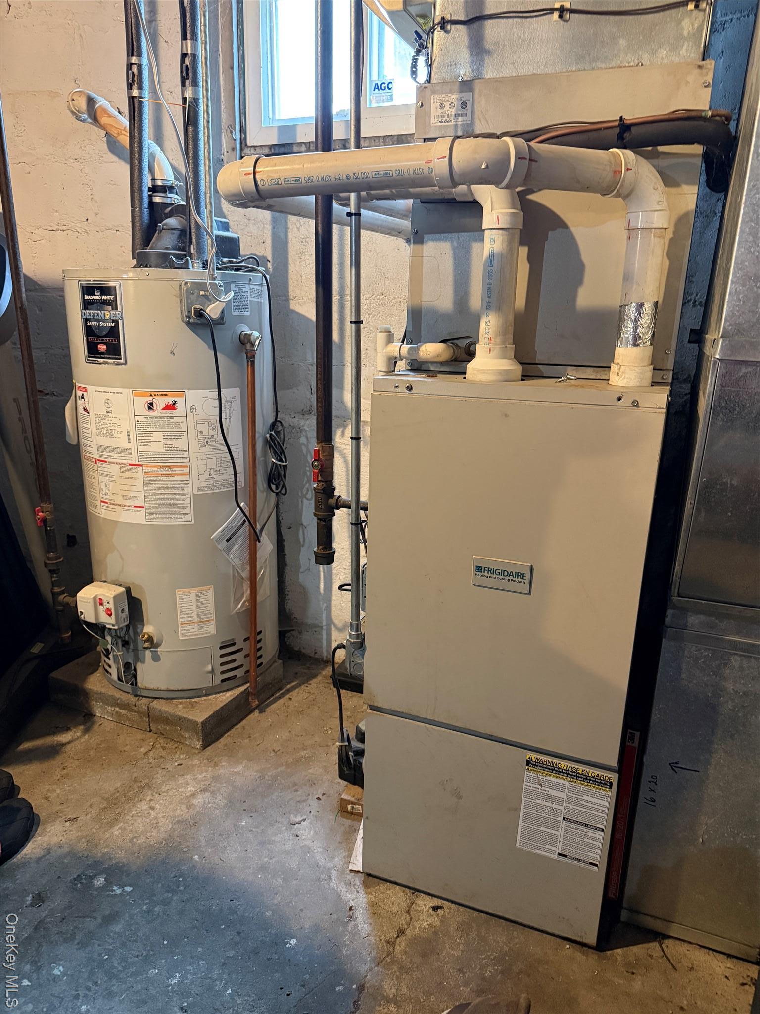 Single Family Streit Dutchess County, NY 12603, MLS-962474-39