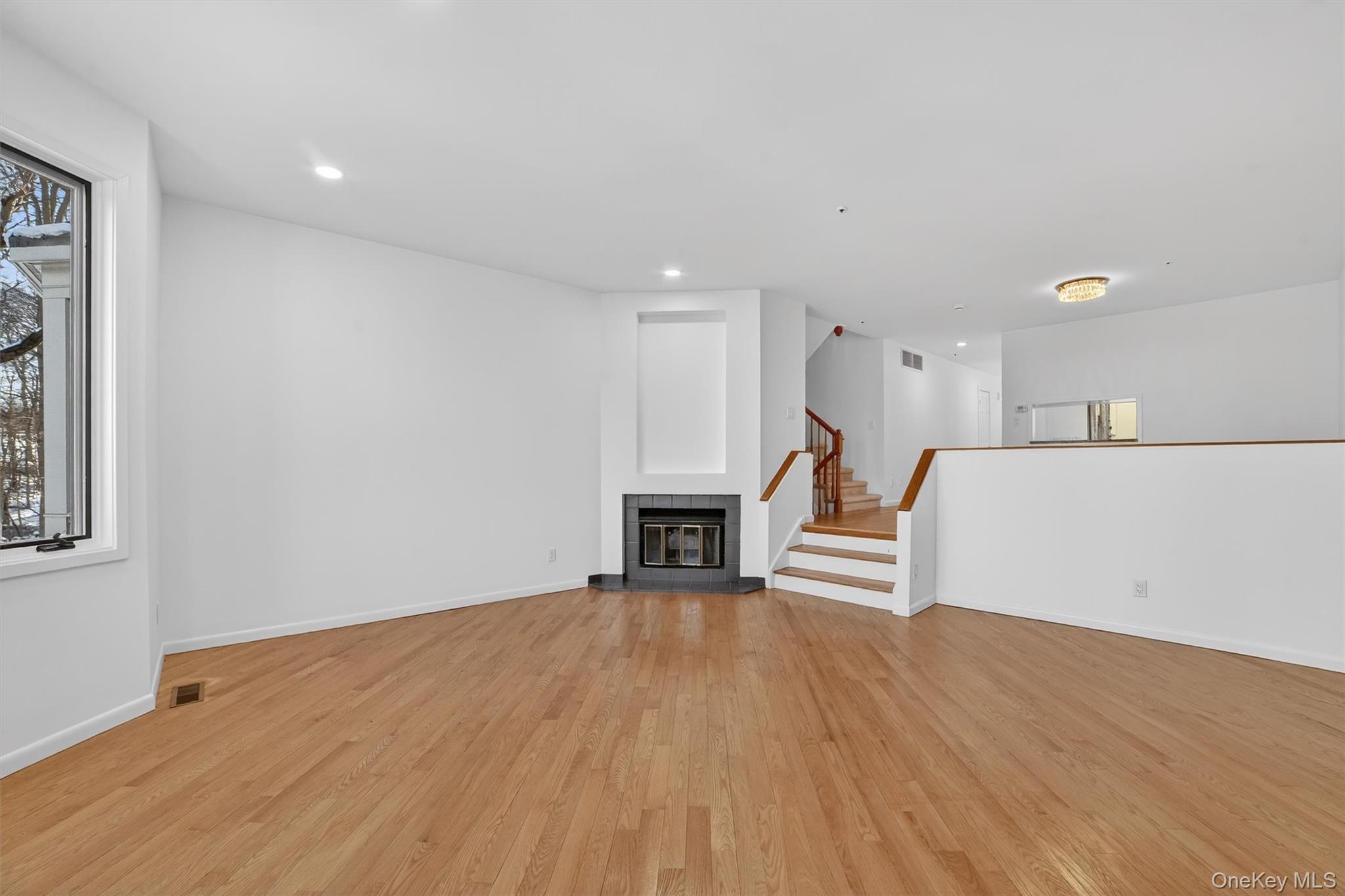 Condo Boulder Ridge  Westchester County, NY 10583, MLS-962481-12