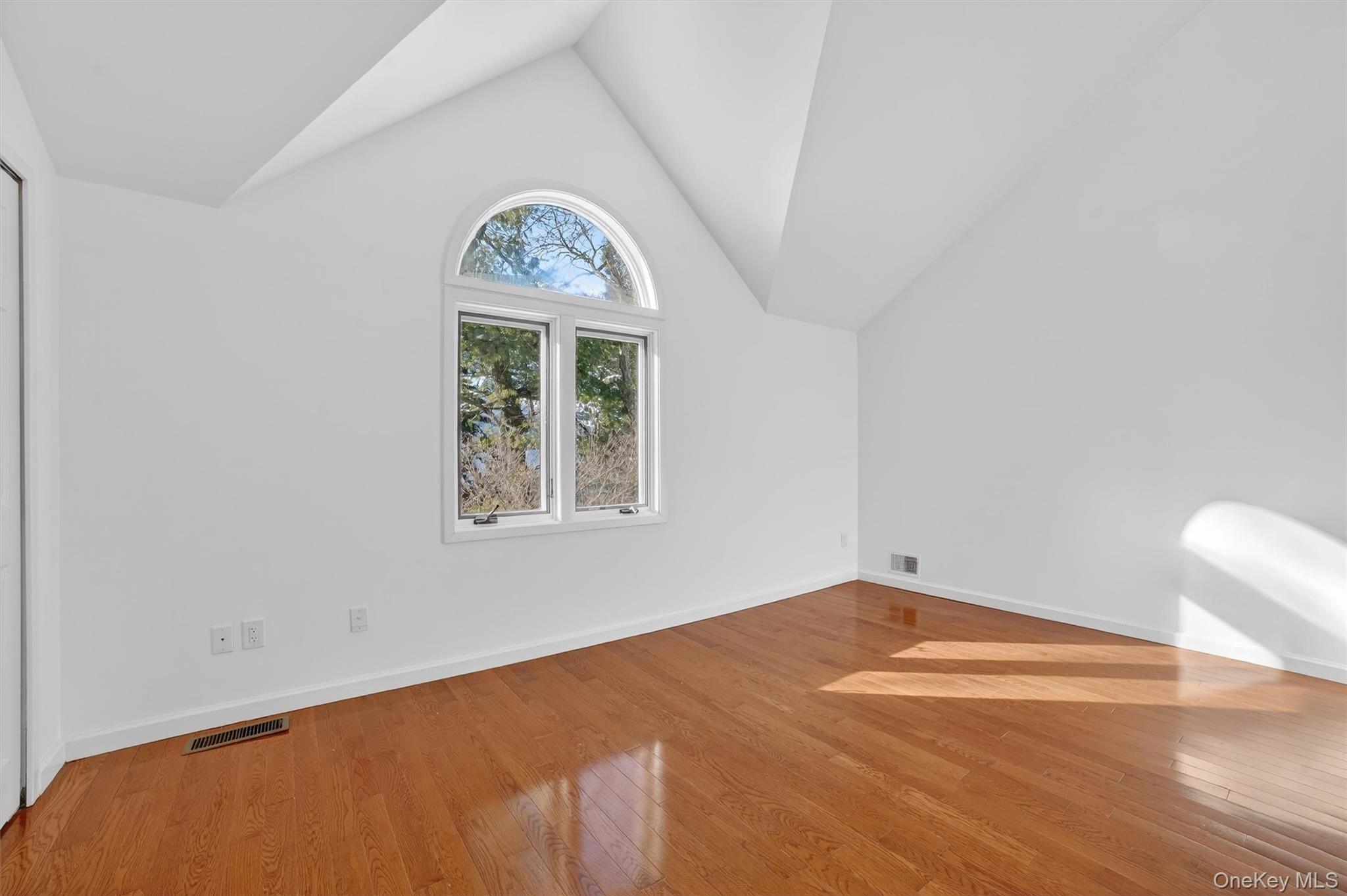 Condo Boulder Ridge  Westchester County, NY 10583, MLS-962481-18