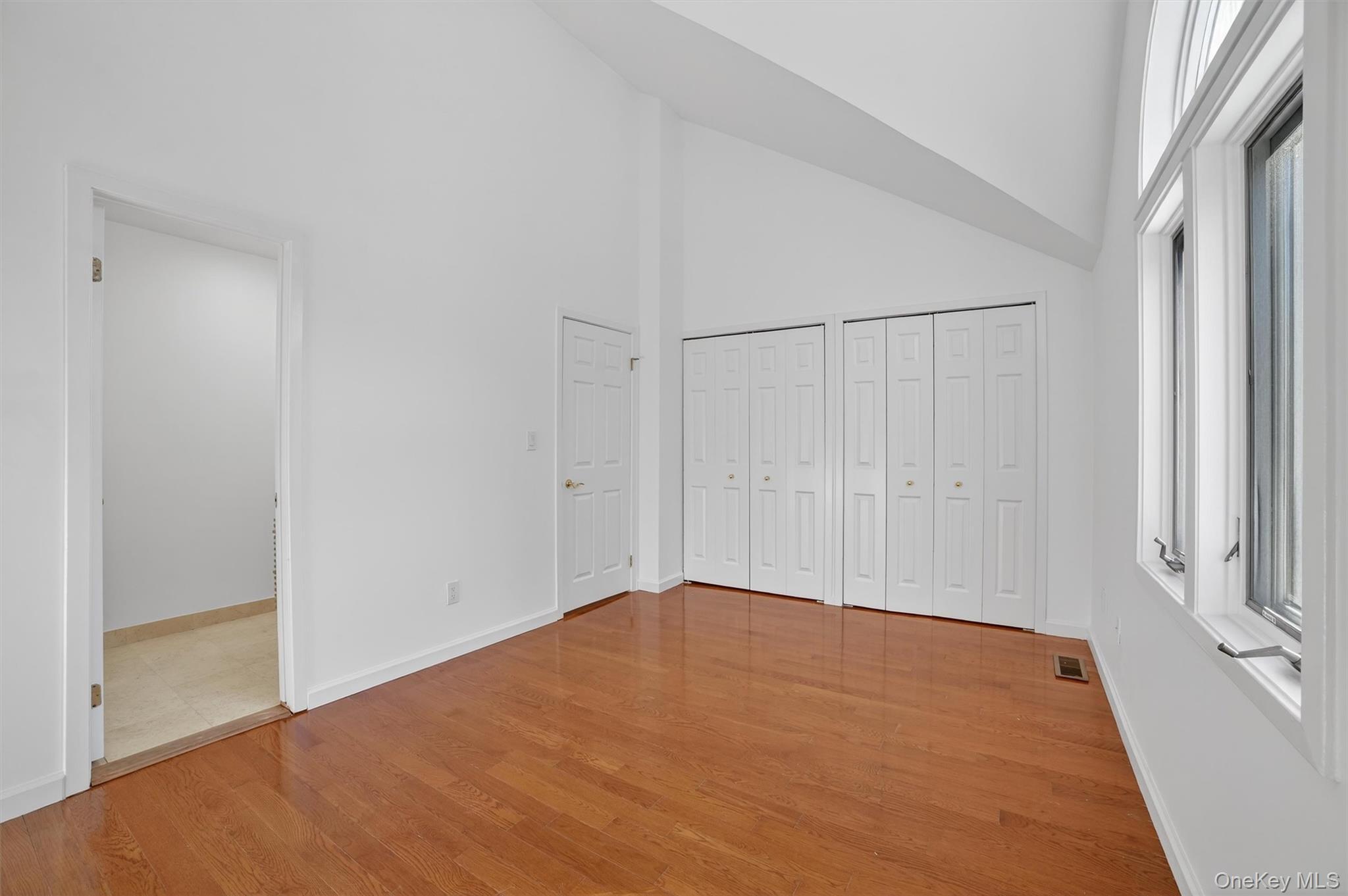 Condo Boulder Ridge  Westchester County, NY 10583, MLS-962481-19