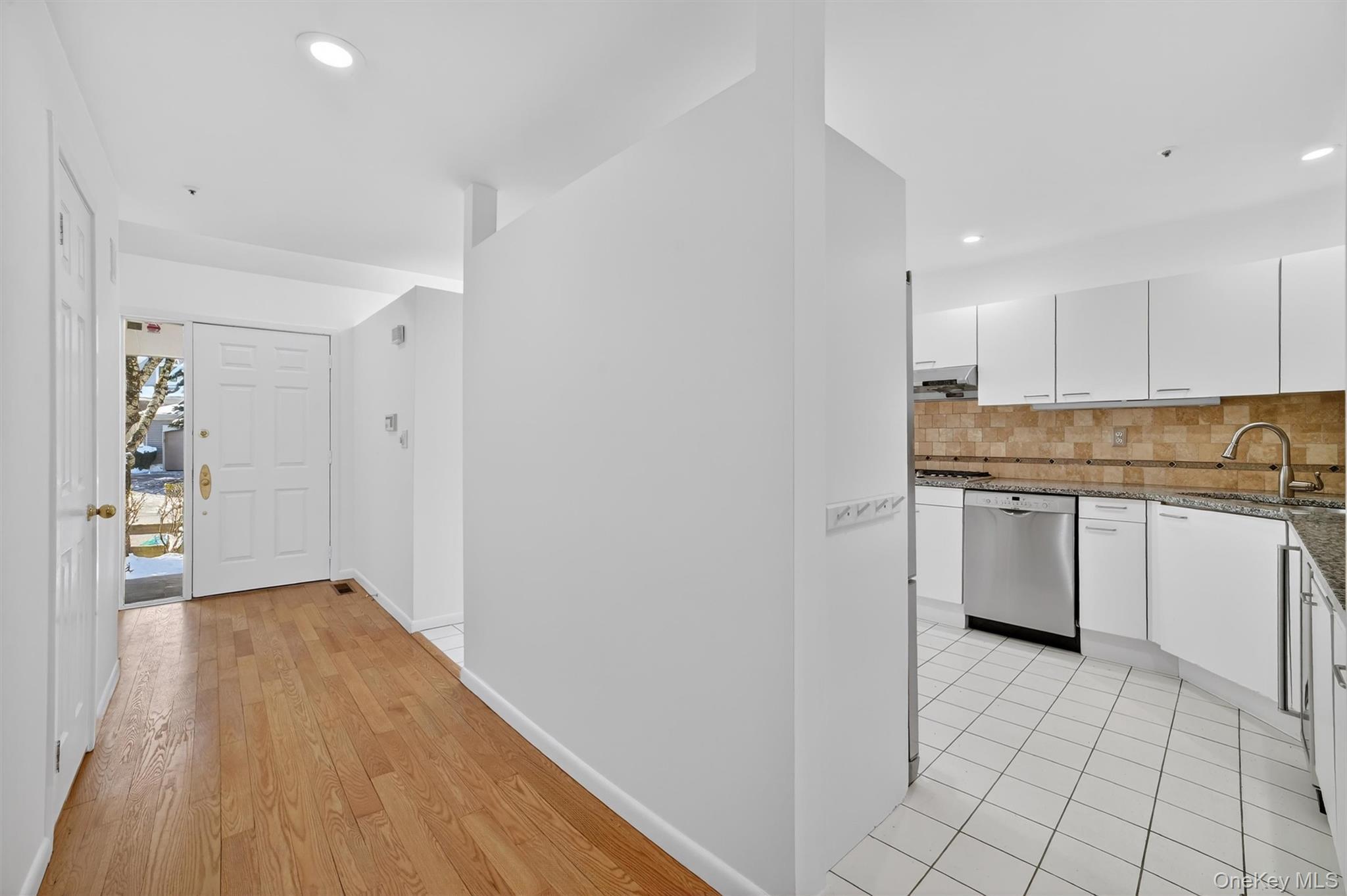 Condo Boulder Ridge  Westchester County, NY 10583, MLS-962481-4