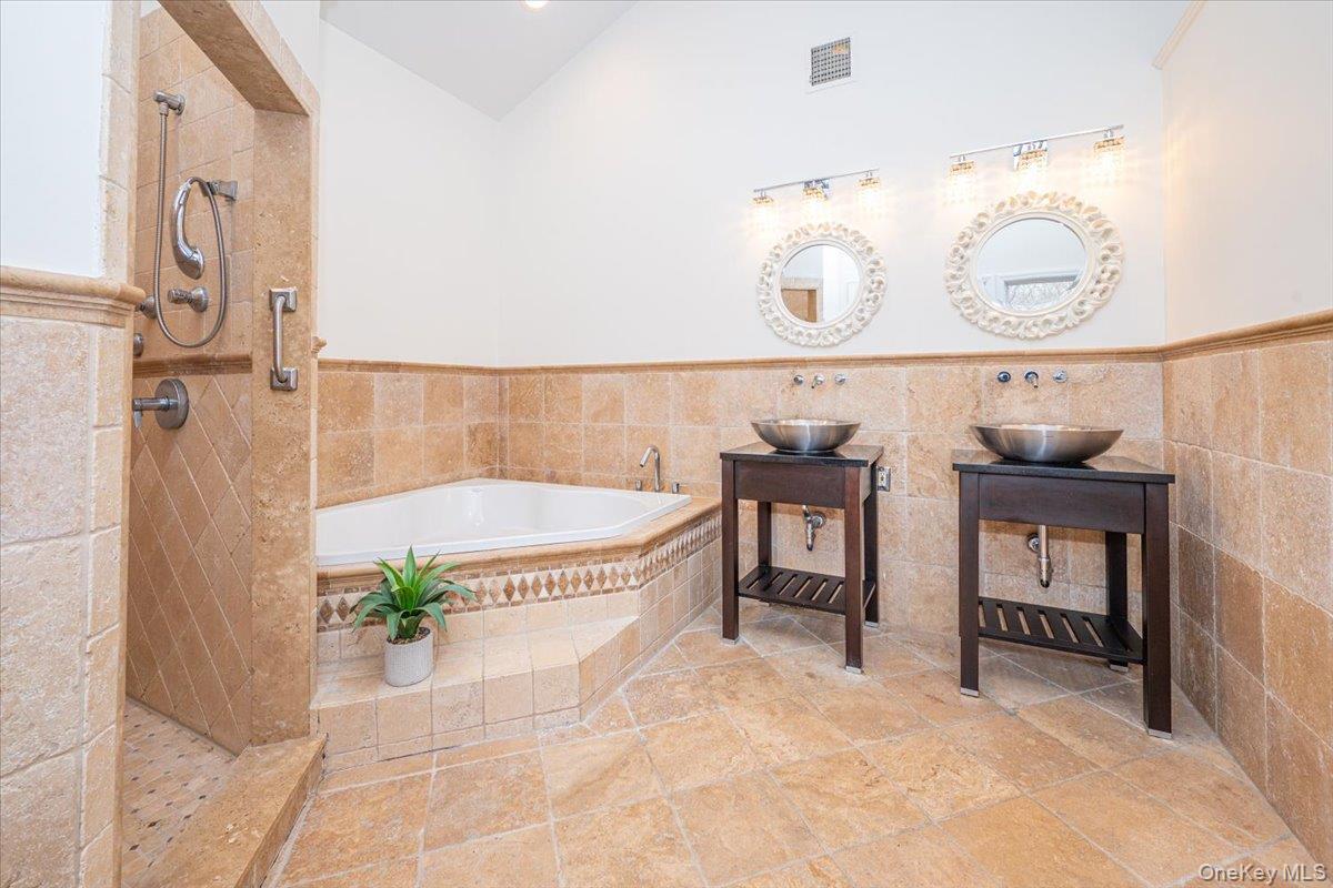 Single Family Soundview Drive Suffolk County, NY 11777, MLS-962515-25