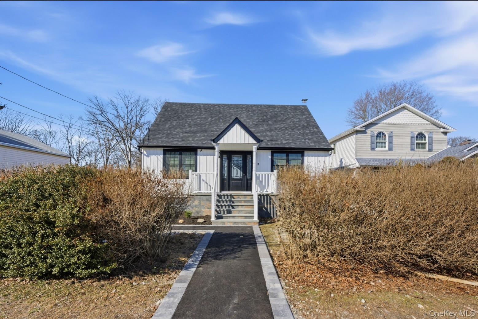 Single Family Lakeland  Suffolk County, NY 11706, MLS-962523-12