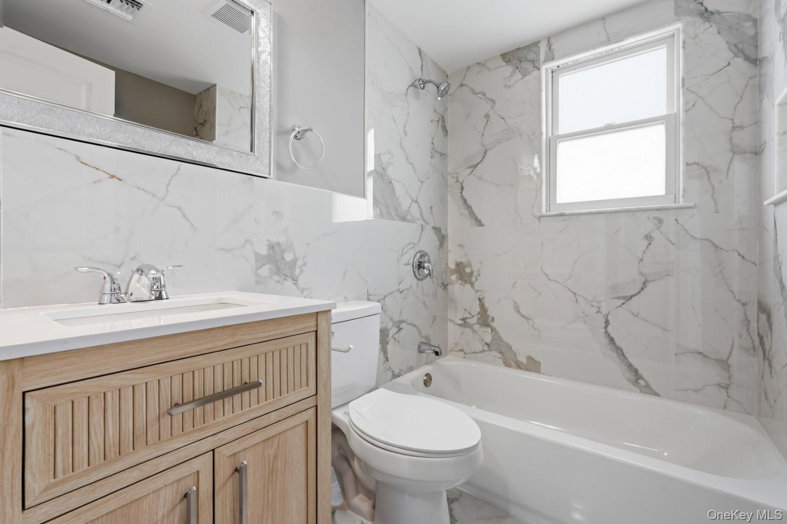 Single Family Lakeland  Suffolk County, NY 11706, MLS-962523-25