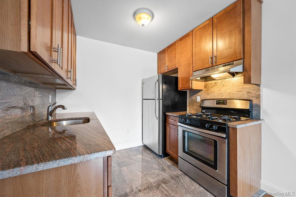 Single Family 34th  Queens, NY 11354, MLS-962559-11