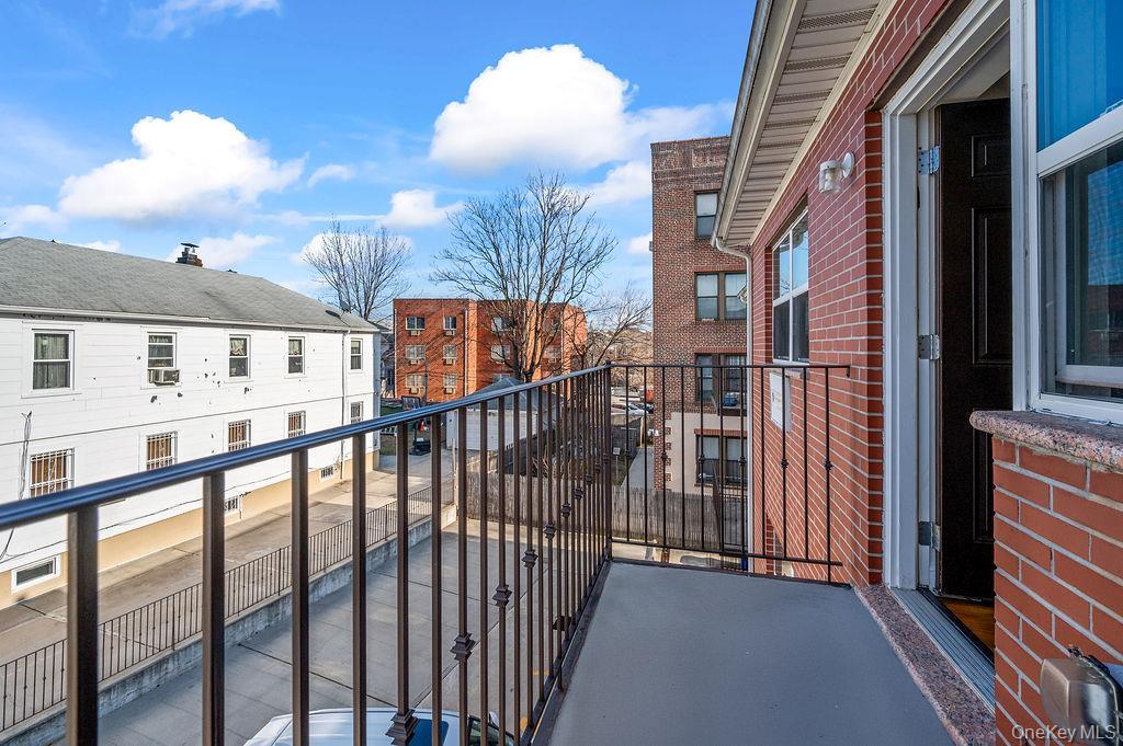 Single Family 34th  Queens, NY 11354, MLS-962559-15