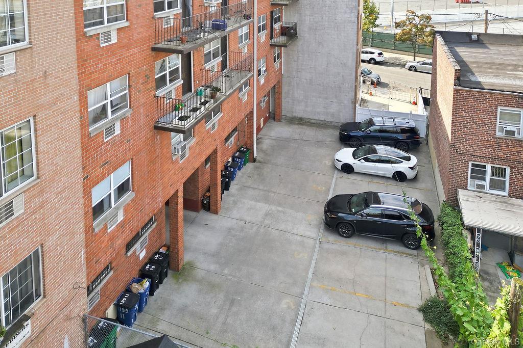 Single Family 34th Avenue  Queens, NY 11354, MLS-962559-25