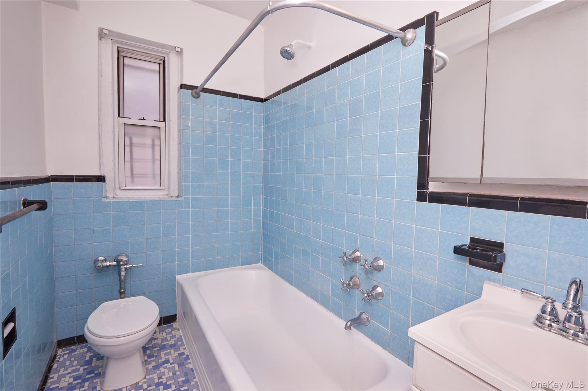 Coop Austin  Queens, NY 11375, MLS-962564-7