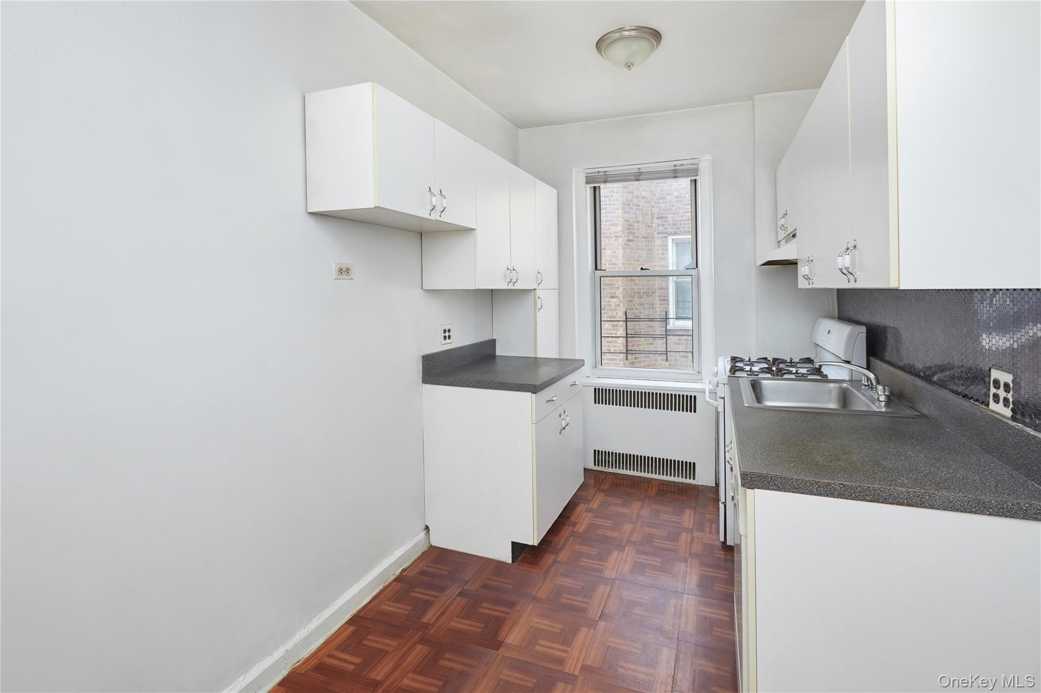 Coop Austin  Queens, NY 11375, MLS-962564-9