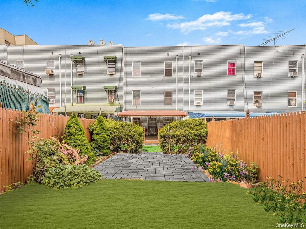 Single Family 181st Bronx, NY 10460, MLS-962568-2